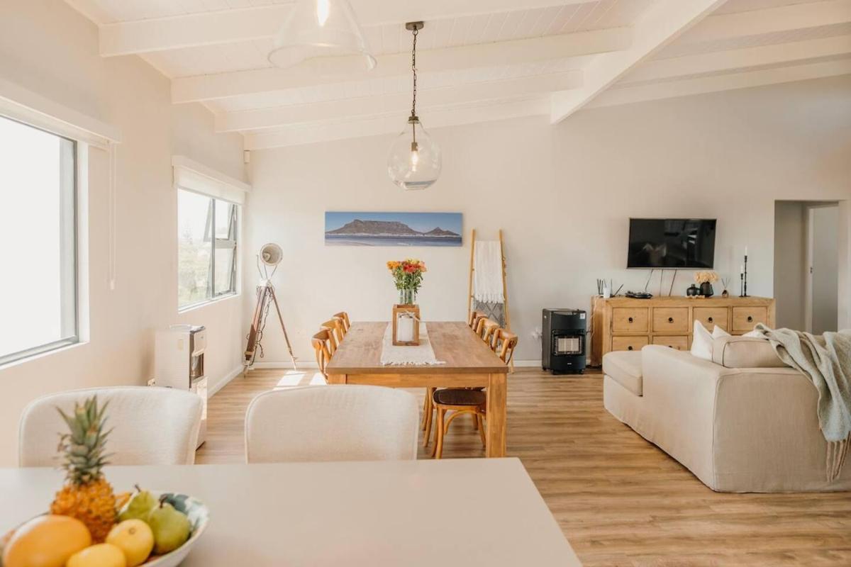 Ocean View 4-Bed Getaway On Pearly Beach Eksteriør billede